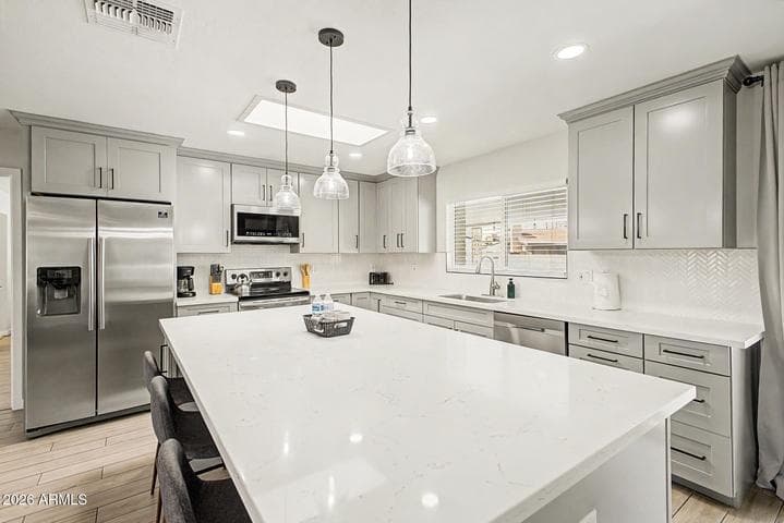 801 E TODD Drive, Tempe, AZ