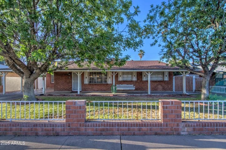 3428 W TUCKEY Lane, Phoenix, AZ