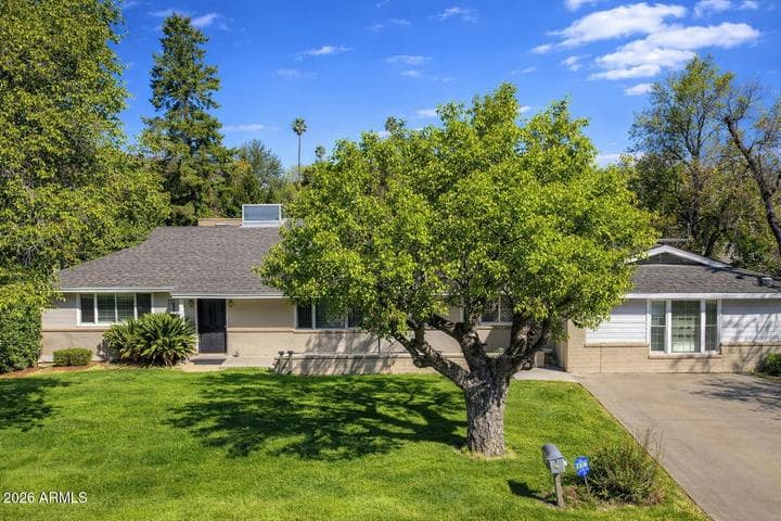 1532 W LOMA Lane, Phoenix, AZ