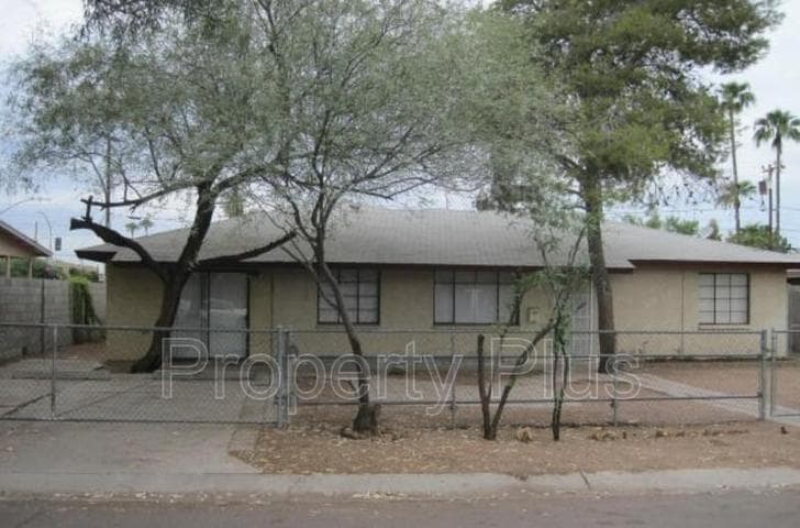 1228 S Mckemy Street, Tempe, AZ