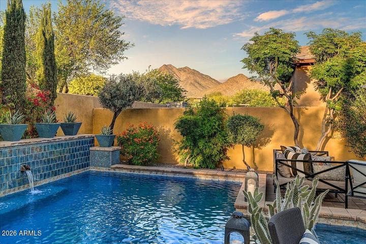 9422 E VIA DE VAQUERO Drive, Scottsdale, AZ