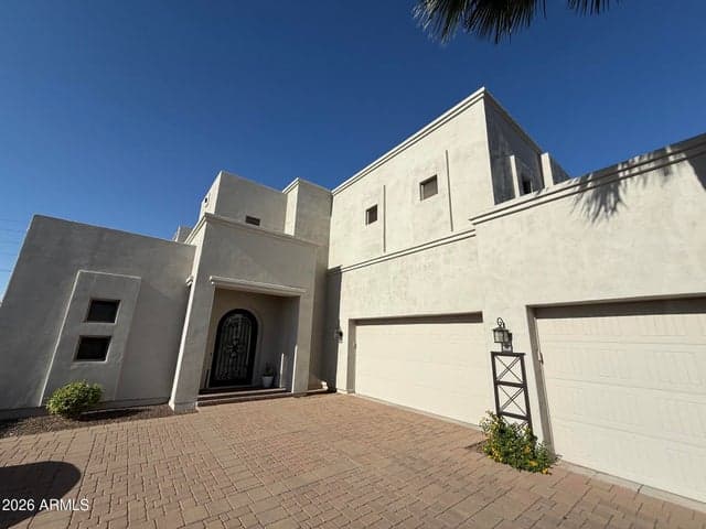 8502 E Amelia Avenue, Scottsdale, AZ