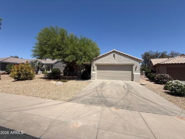 15616 W AZALEA Lane, Surprise, AZ
