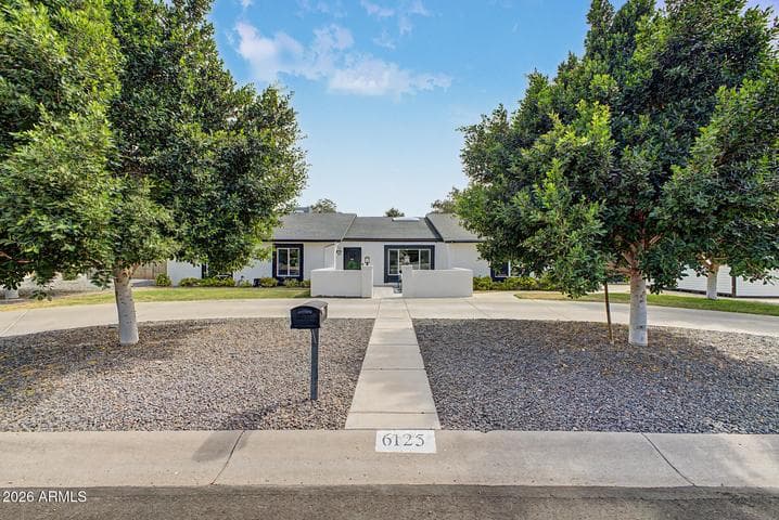 6125 E ASTER Drive, Scottsdale, AZ