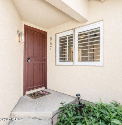 1867 E KIRKLAND Lane, Tempe, AZ