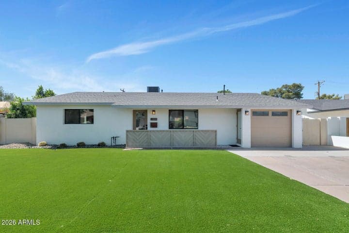 8225 E JACKRABBIT Road, Scottsdale, AZ