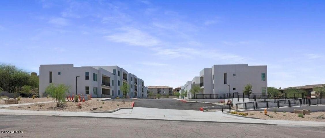 16655 E El Lago #110, Fountain Hills, AZ