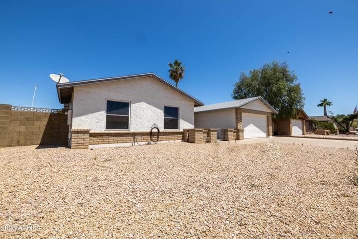 2418 W BROOKS Street, Chandler, AZ