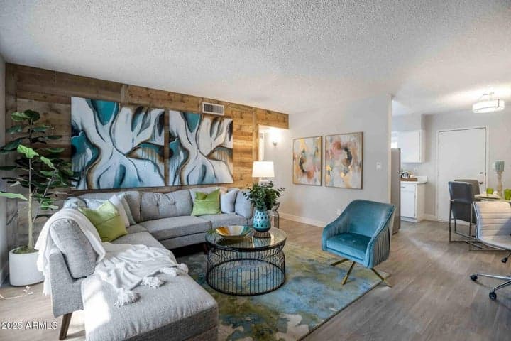 2627 N 45th #2P, Phoenix, AZ