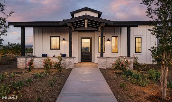 11800 N GREENWICH Boulevard #114, Surprise, AZ
