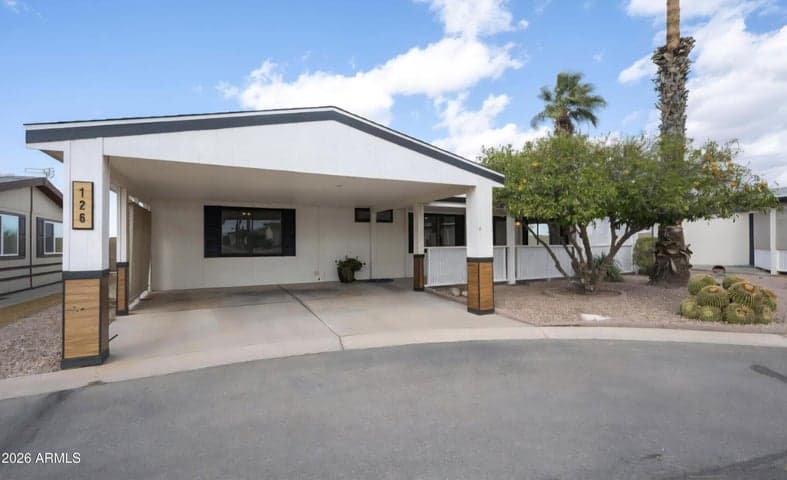 3500 S TOMAHAWK Road #126, Apache Junction, AZ