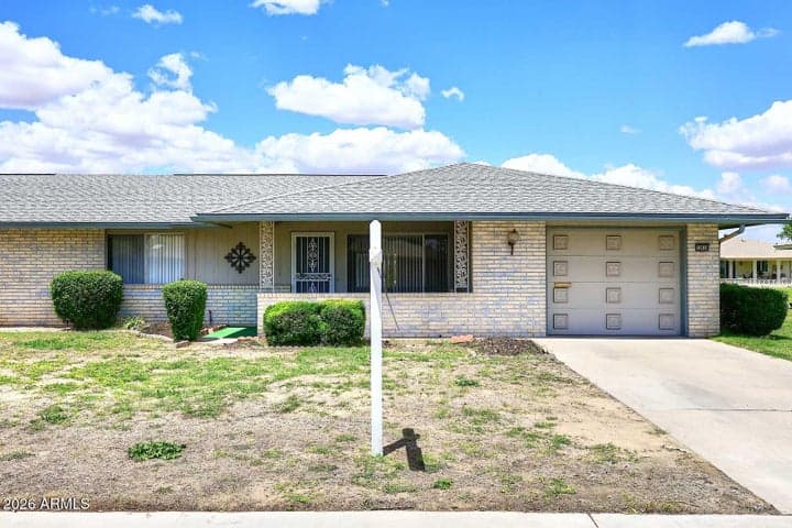 10010 W SANDSTONE Drive, Sun City, AZ