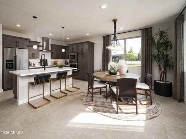 2121 W SONORAN DESERT Drive #167, Phoenix, AZ