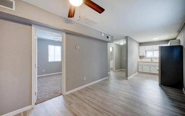 2135 W HADLEY Street #2, Phoenix, AZ