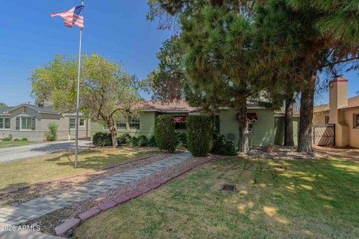 1268 E EDGEMONT Avenue, Phoenix, AZ