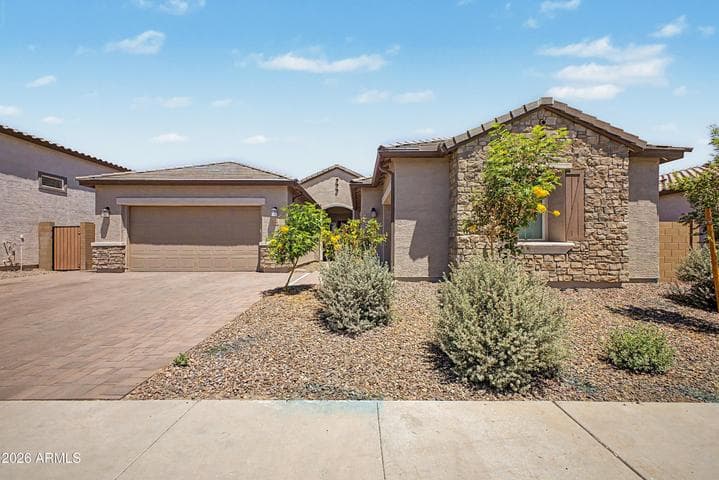 7646 W DESERT SPOON Drive, Peoria, AZ