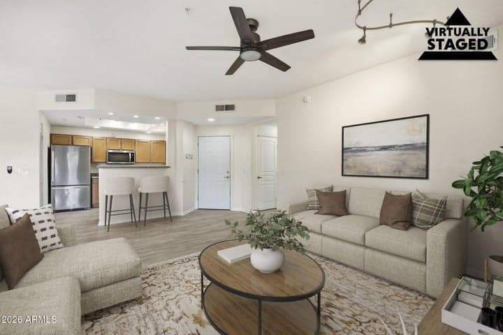 11680 E SAHUARO Drive #1060, Scottsdale, AZ