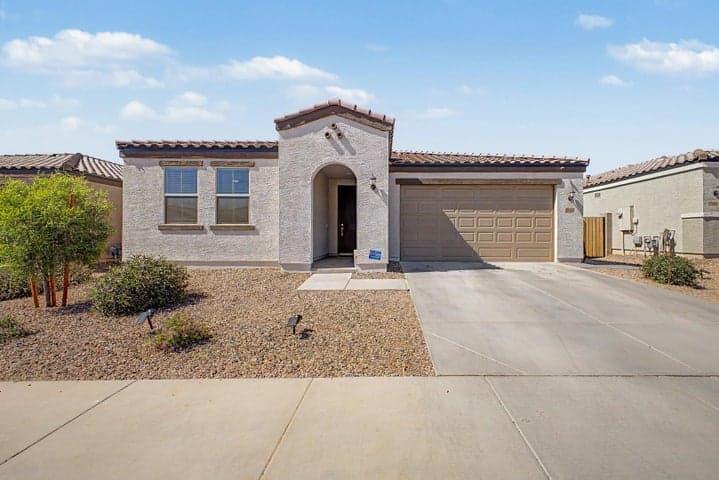 2548 W GRENADINE, Phoenix, AZ