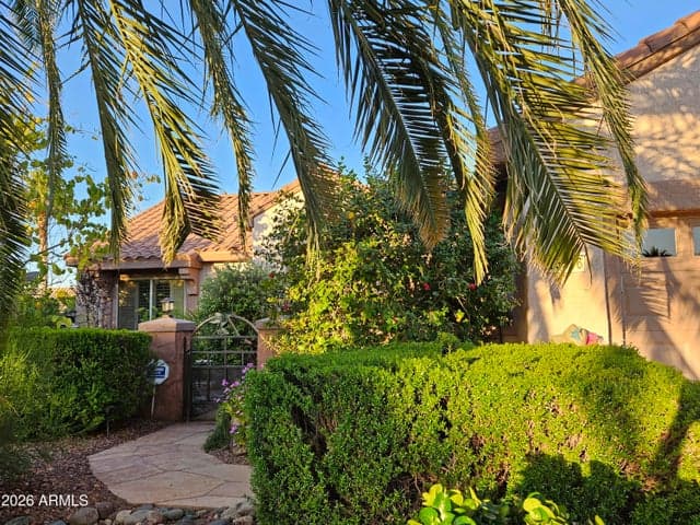 15576 W CORAL POINTE Drive, Surprise, AZ