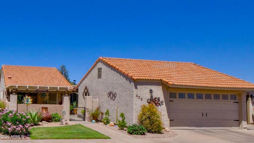 403 LEISURE WORLD --, Mesa, AZ