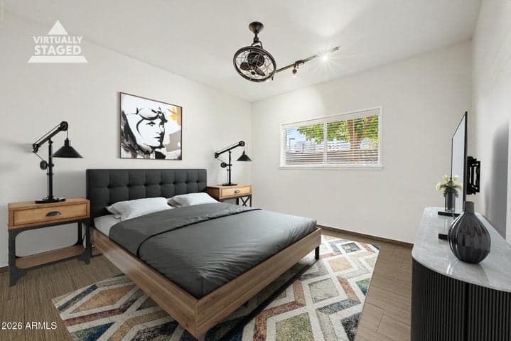 355 E THOMAS Road #B106, Phoenix, AZ