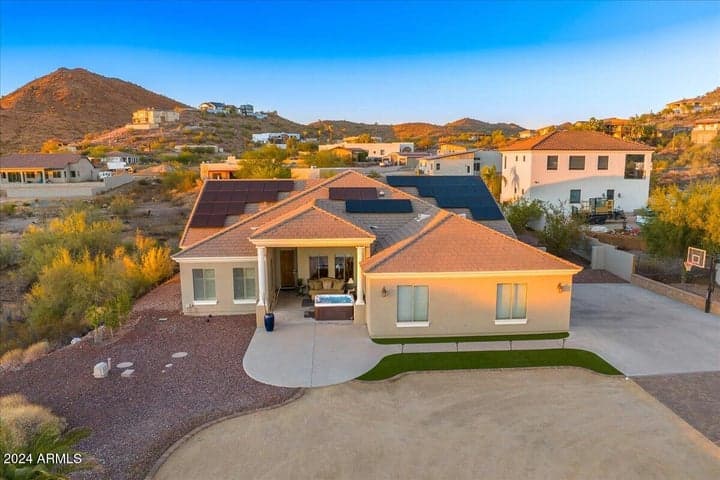 412 E YEARLING Road, Phoenix, AZ