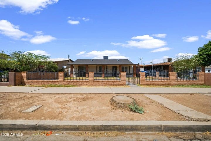 2006 W MONROE Street, Phoenix, AZ
