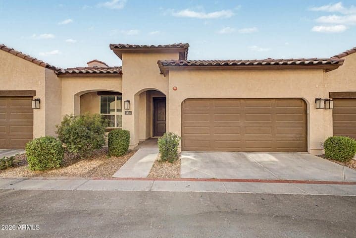 1255 N ARIZONA Avenue #1236, Chandler, AZ
