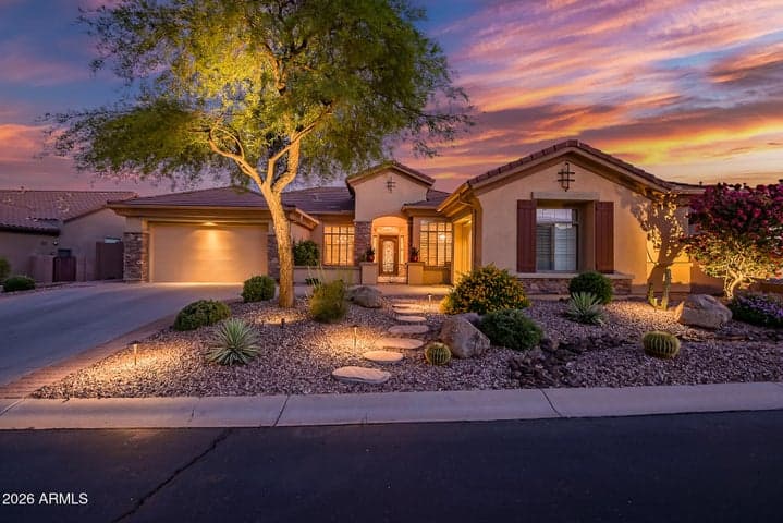 1319 W WAYNE Court, Anthem, AZ