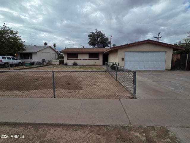 3645 W DIANA Avenue, Phoenix, AZ