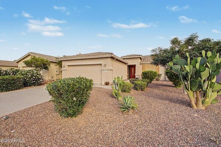 41975 W ELLINGTON Lane, Maricopa, AZ