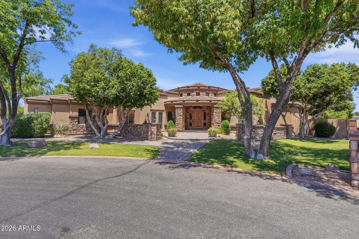 2780 W LAREDO Place, Chandler, AZ