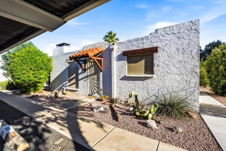 8030 E OAK Street, Scottsdale, AZ