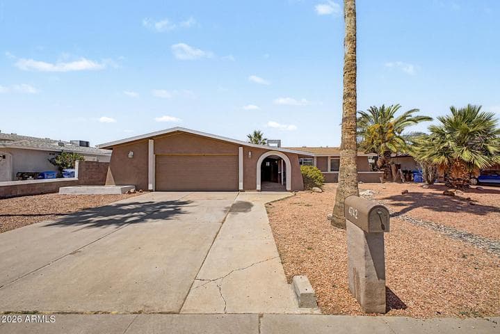 4742 W PARADISE Drive, Glendale, AZ