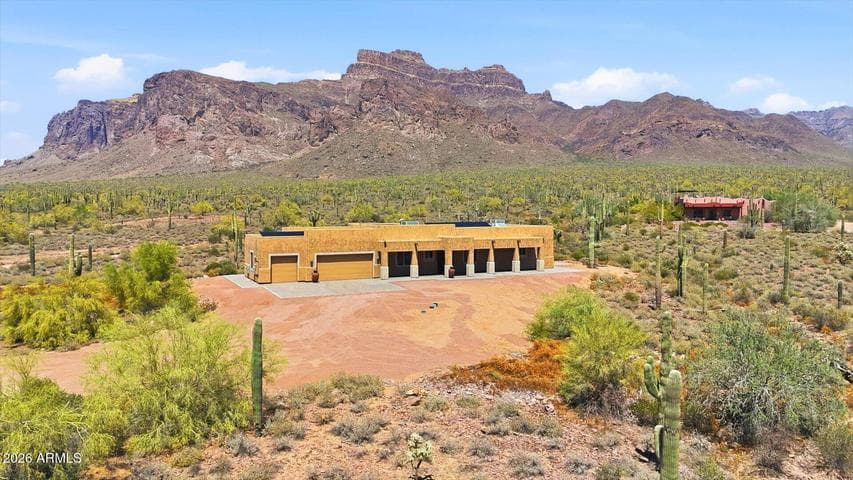 53 N La Barge Road, Apache Junction, AZ