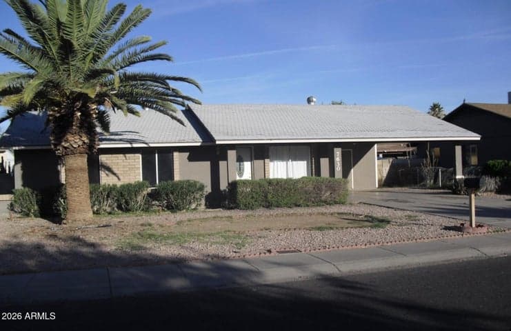 7630 W AVALON Drive, Phoenix, AZ