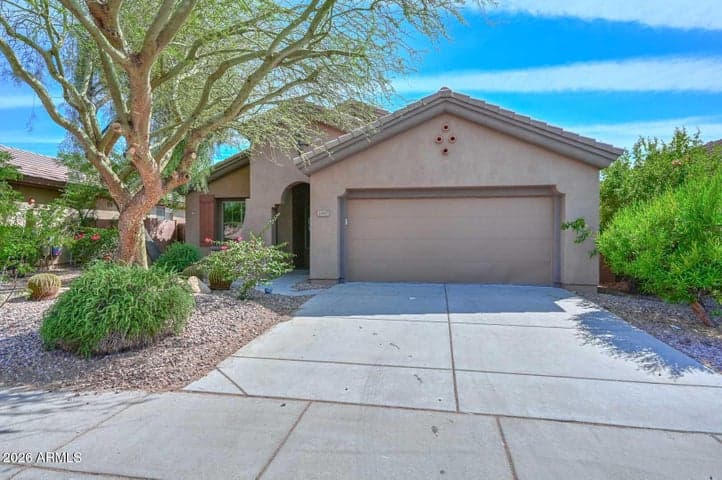 2243 W FIRETHORN Way, Anthem, AZ