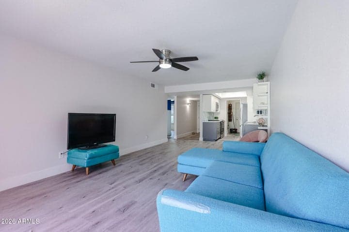 5114 E MONTE VISTA Road, Phoenix, AZ
