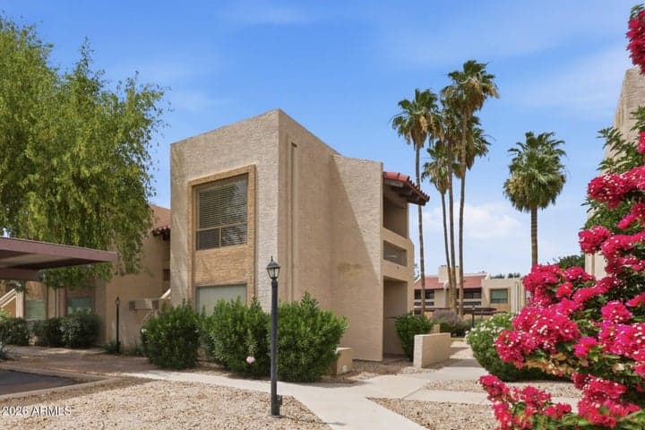 8651 E ROYAL PALM Road #133, Scottsdale, AZ