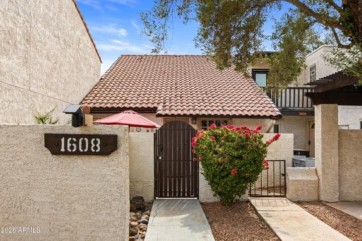 1608 S TORRE MOLINOS Circle, Tempe, AZ