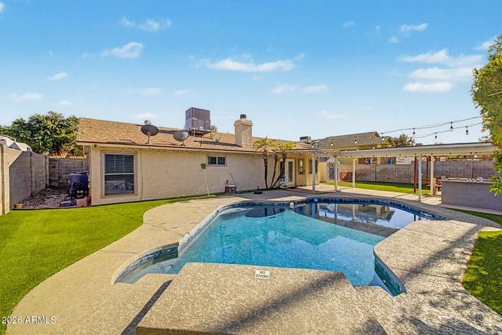 7338 E GREENWAY Street, Mesa, AZ