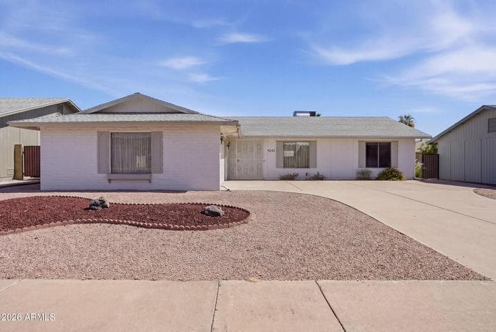 4242 E HANO Street, Phoenix, AZ