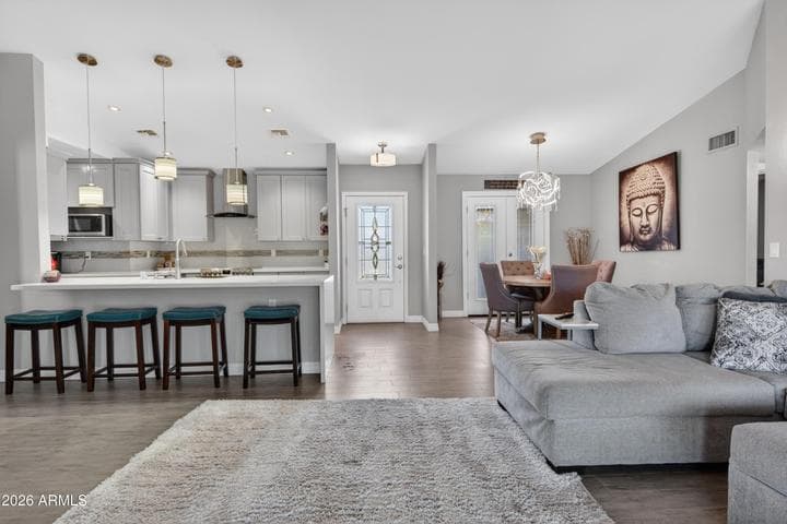 5811 E CROCUS Drive, Scottsdale, AZ