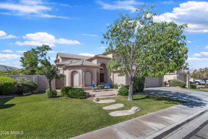 1542 E Jade Place, Chandler, AZ