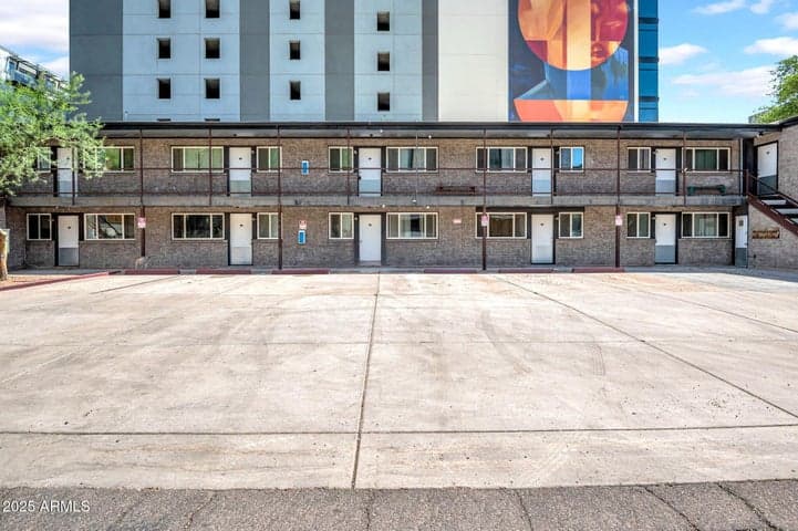 821 N 3rd Street #Apt 4, Phoenix, AZ