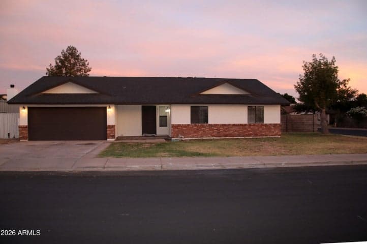 6231 E INGLEWOOD Street, Mesa, AZ