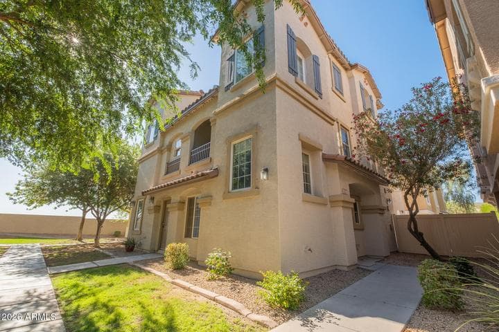1339 S OWL Drive, Gilbert, AZ