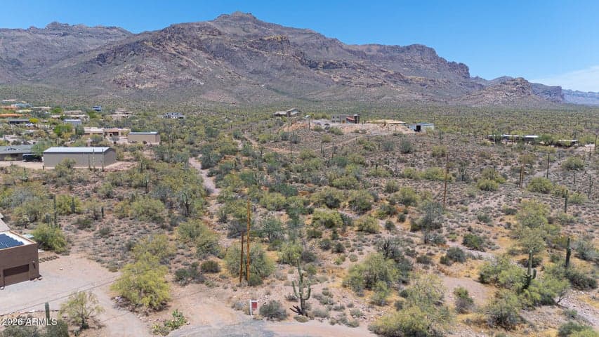 10890 E CACTUS VIEW Circle #9, Gold Canyon, AZ