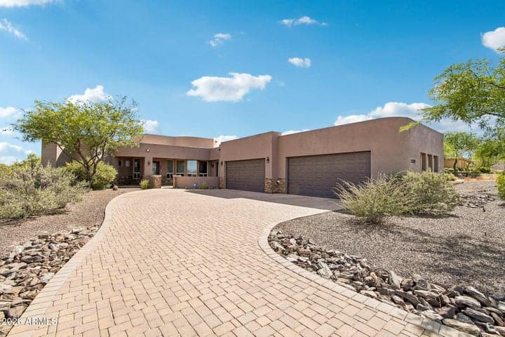 15129 E SAGUARO VISTA Court, Scottsdale, AZ