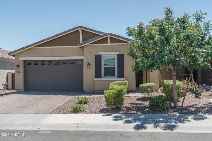 19933 W TURNEY Avenue, Litchfield Park, AZ